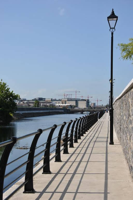 Baggotrath House Apartments, Newbridge Ave, Dublin 4 Eksteriør billede